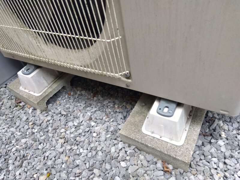 エアコンの室外機